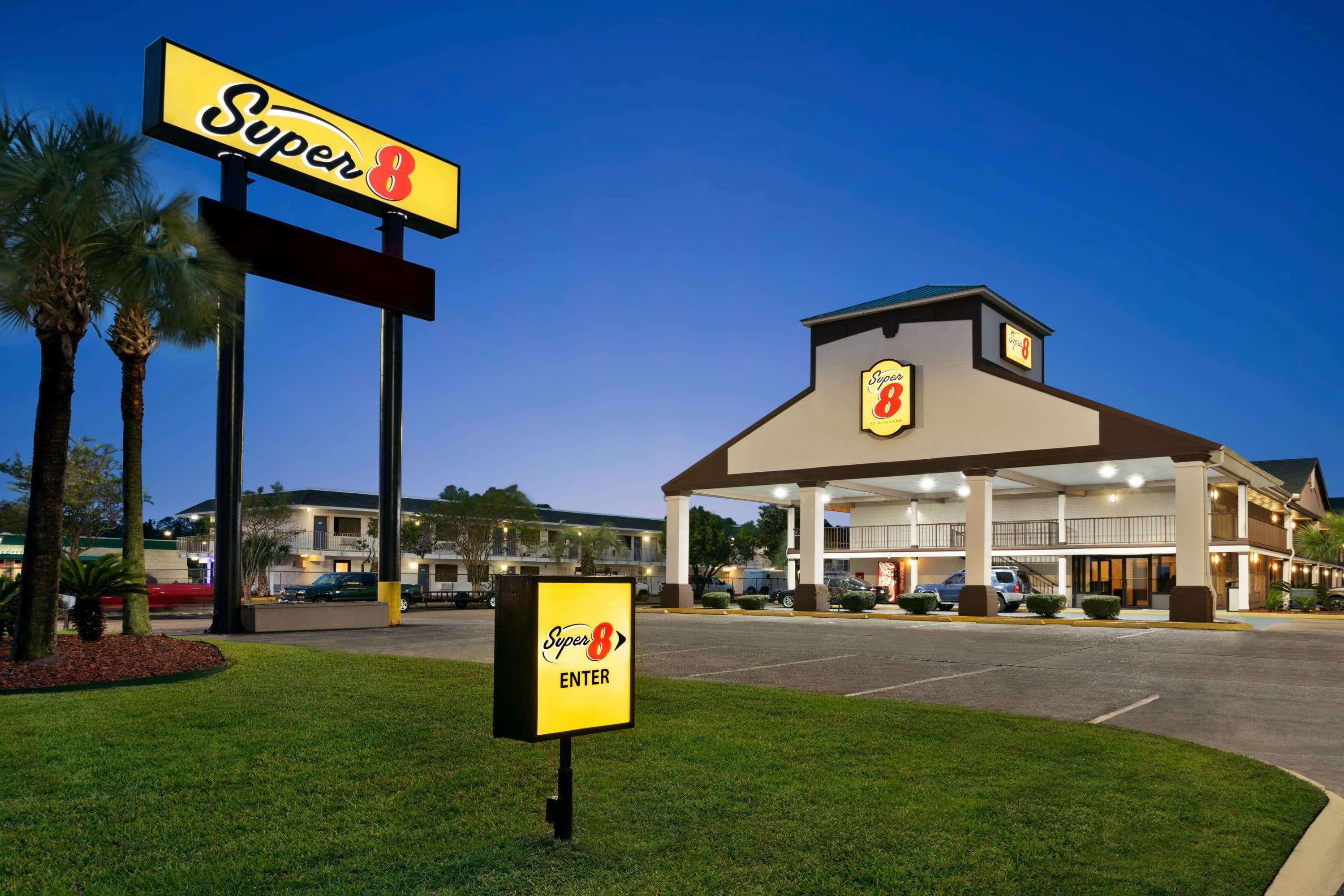 במוטל Super 8 By Wyndham Gulfport Biloxi Airport מראה חיצוני תמונה