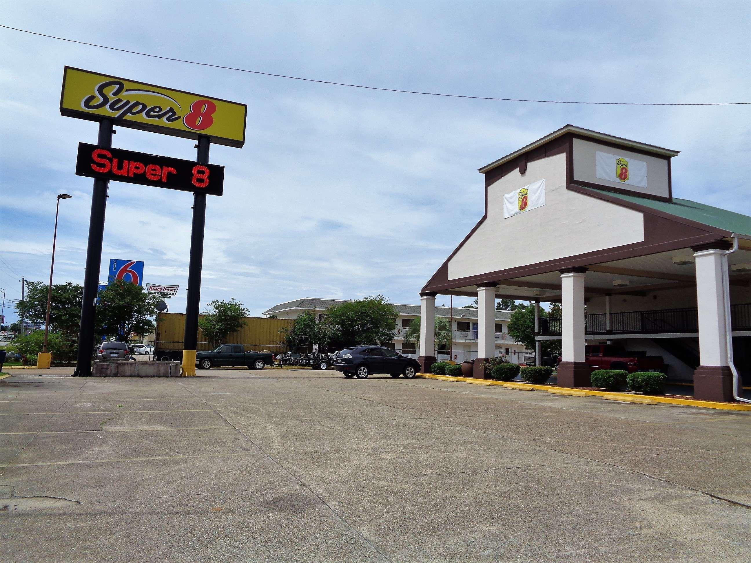 במוטל Super 8 By Wyndham Gulfport Biloxi Airport מראה חיצוני תמונה